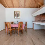 Luxurious In Gornje Rastane Tatil Evi