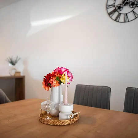 Tatil Evi Luxurious In Gornje Rastane *