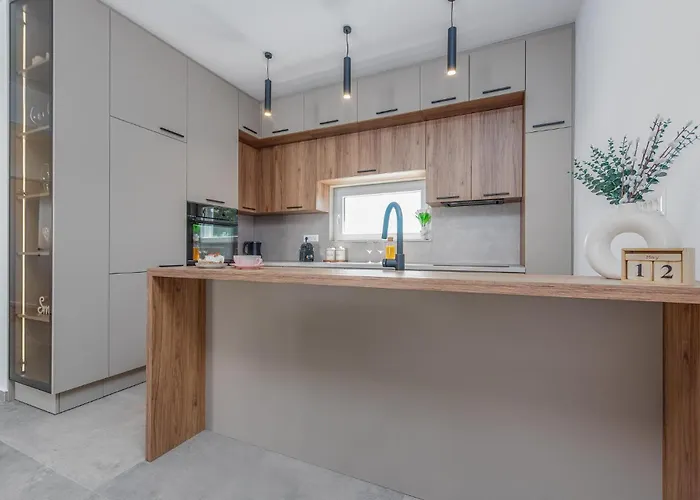3 Bedroom Lovely In Gornje Rastane Brkic